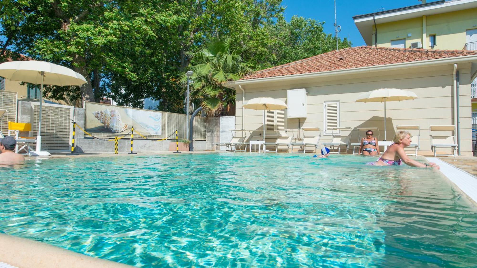 Hotel Sans Souci Rimini Extérieur photo